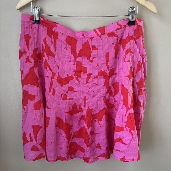 Vineyard Vines Dresses & Skirts - Vineyard Vines Women’s 16 Pink Red Tropical Mini Skirt Pleated Lined